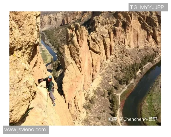 西安攀岩队的边路渗透策略与攀岩热点分析探讨